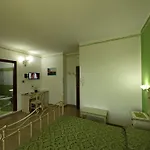 Orchidea 4*